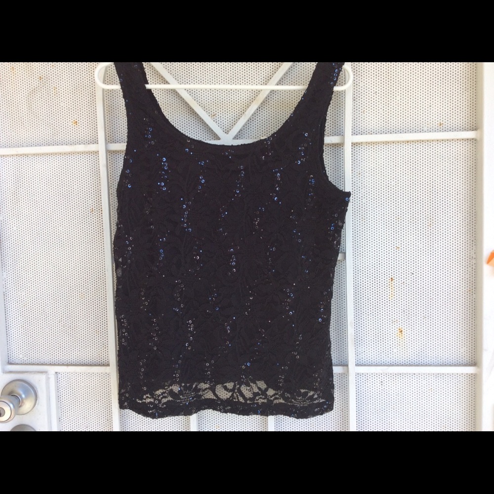 Black tank to, sz M, with lace & glitter overlay